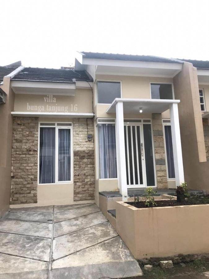 Villa Syariah Bunga Tanjung 16 Batu  Extérieur photo